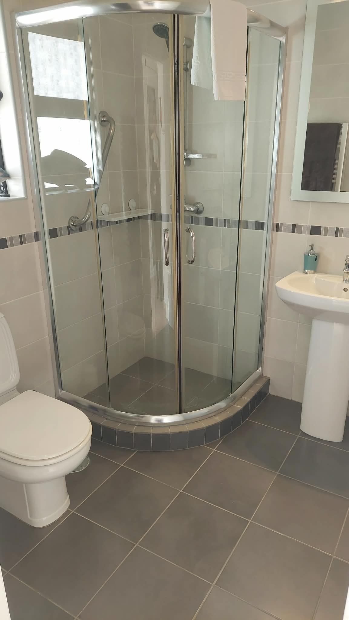 733aadd3-e127-4884-8d17-7e8436fe845a