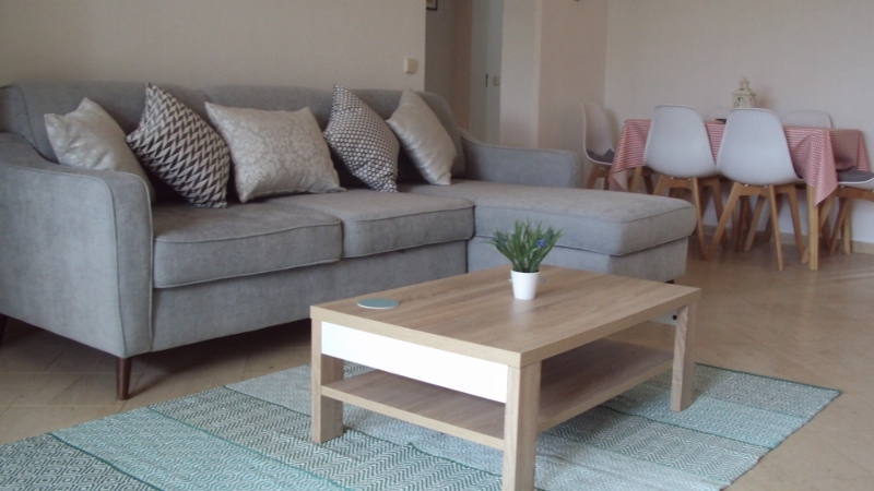 Lounge & Dining 10432