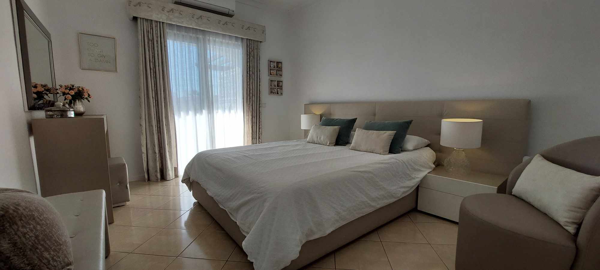 master bedroom 10353